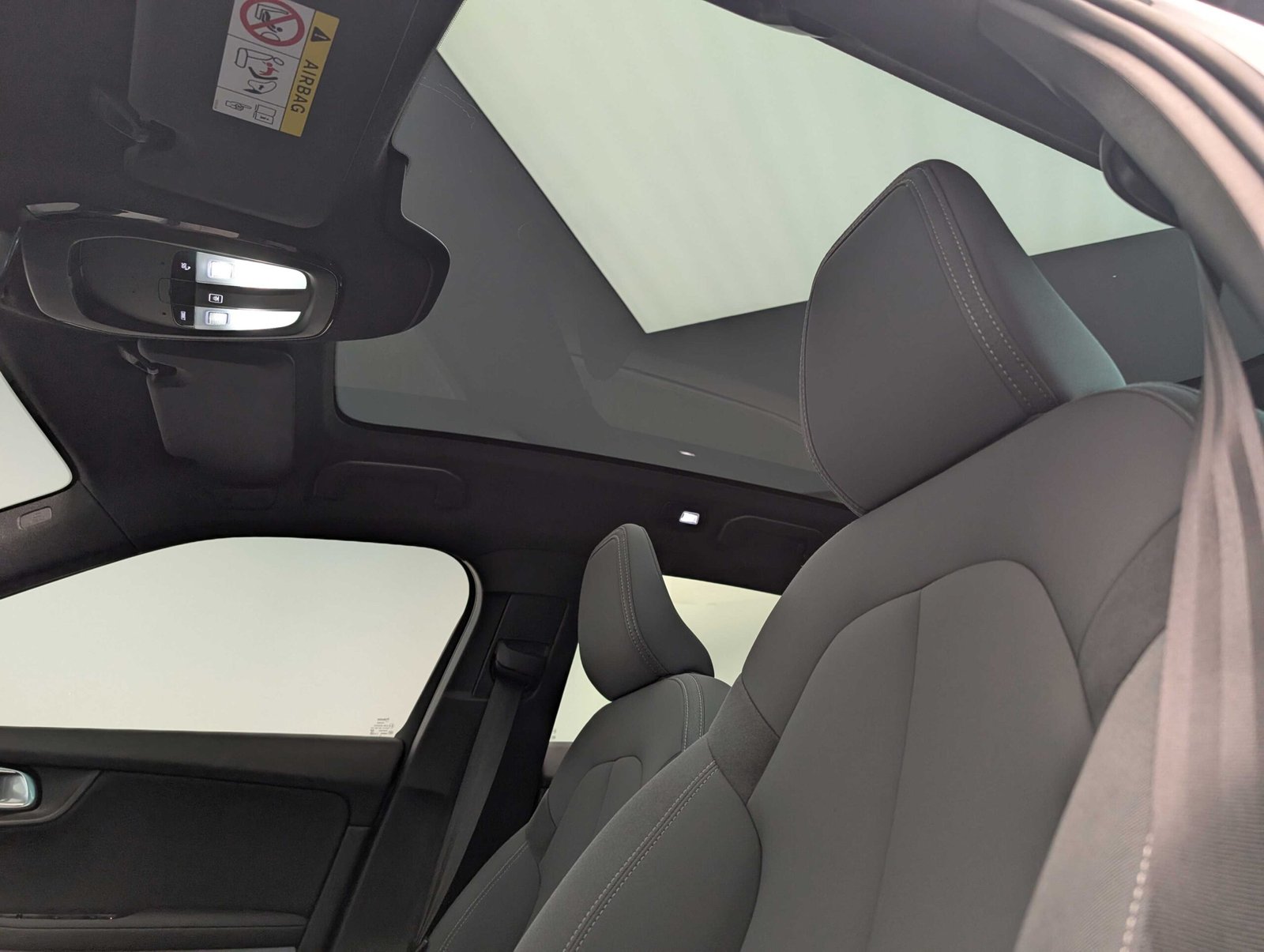 2022 Polestar 2 Dual Motor - 3