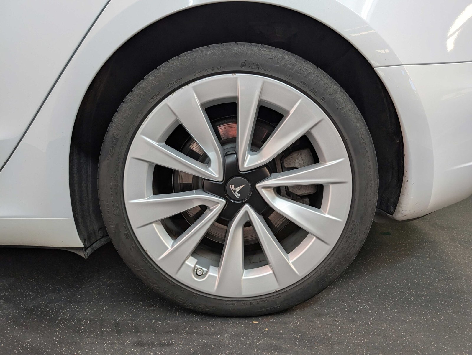 2023 Tesla Model 3 - 5