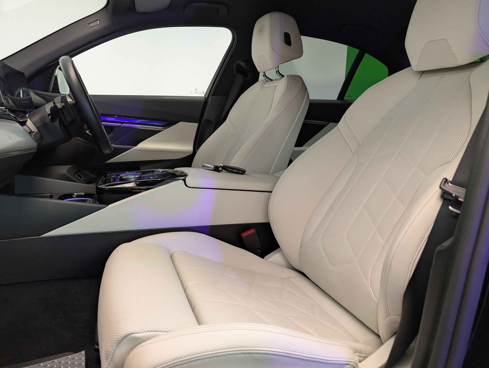 2024 BMW i5 M Sport 40 - 2