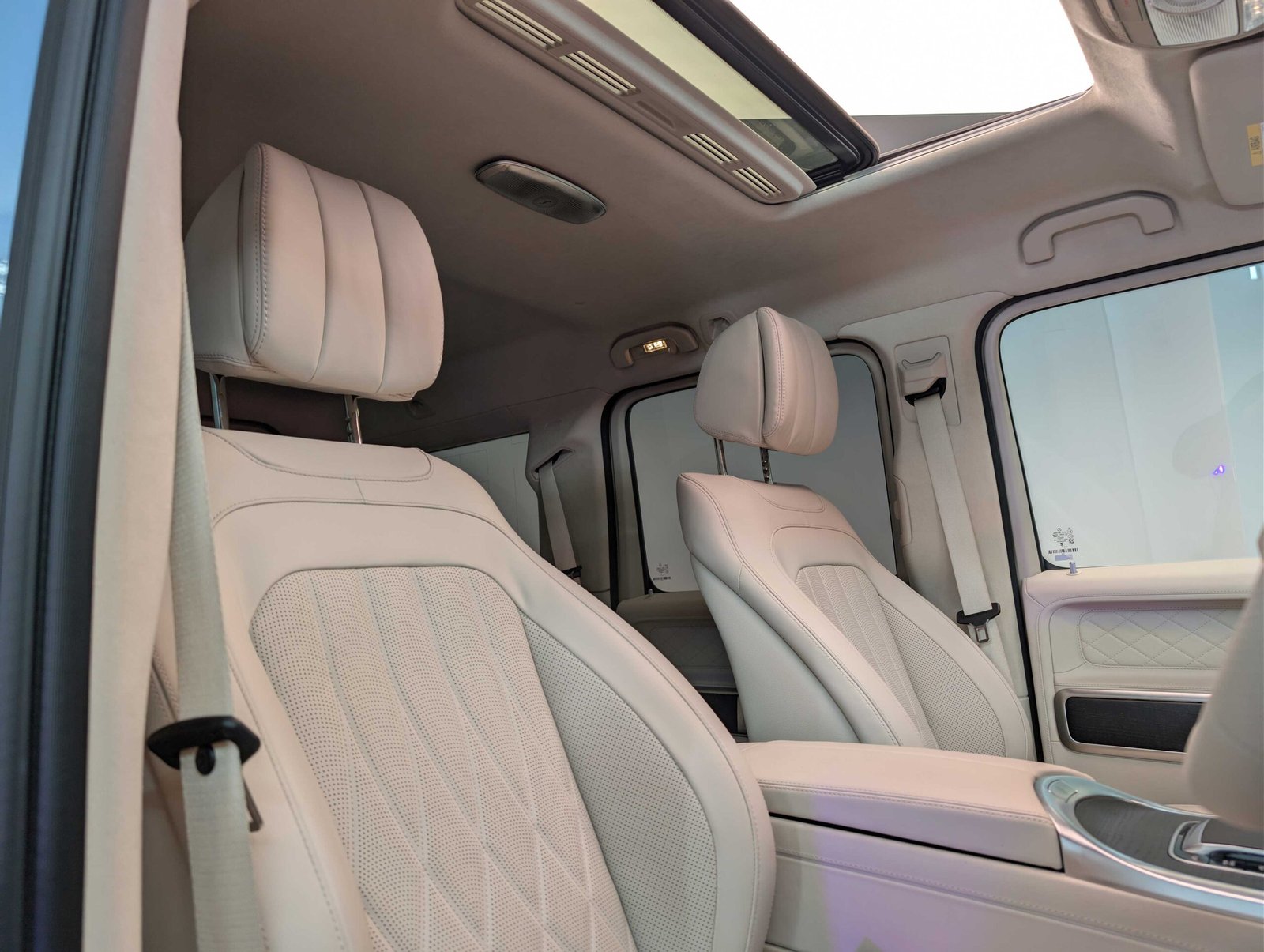 G wagon 2025 blue - 2