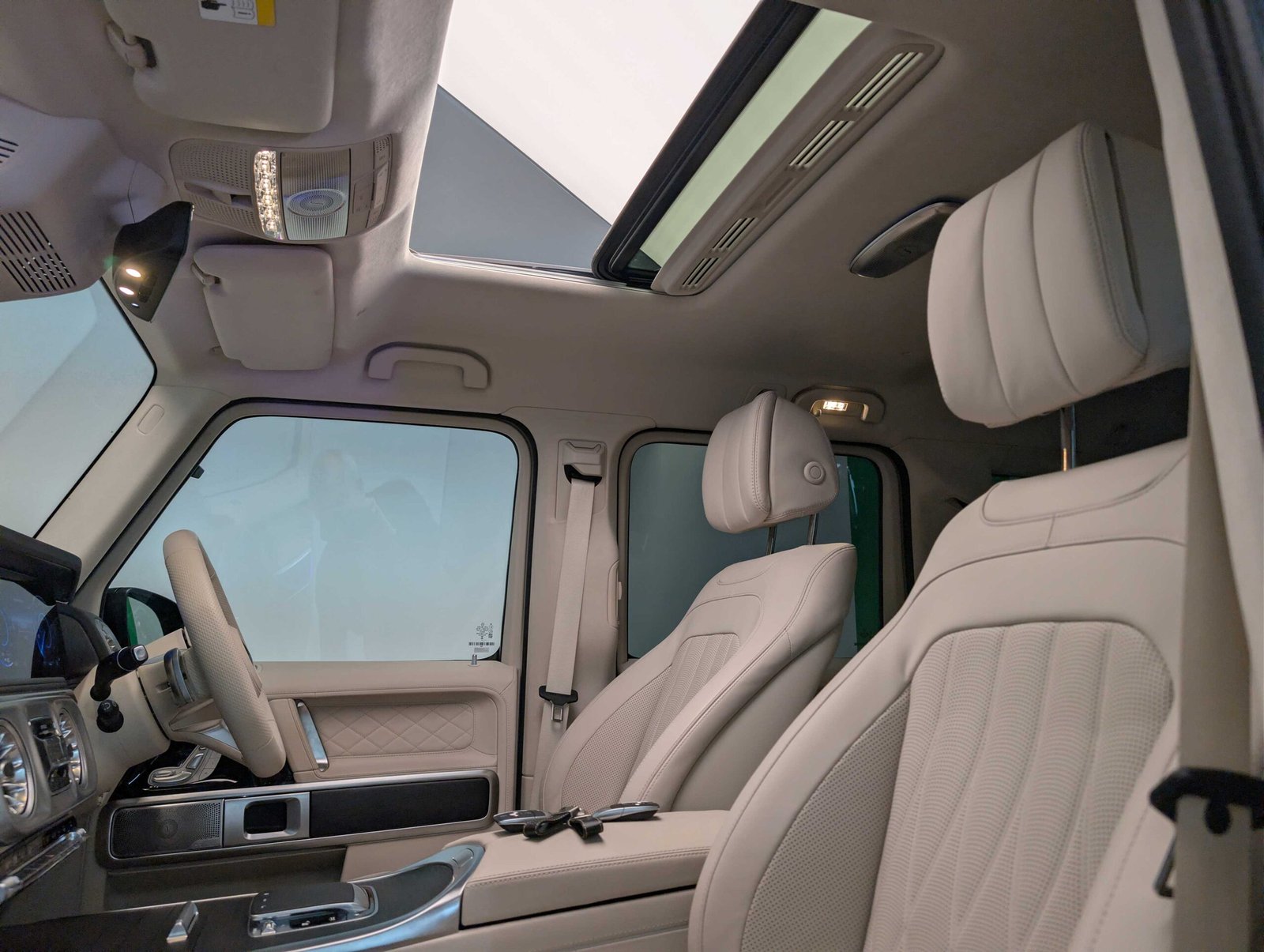 G wagon 2025 blue - 5